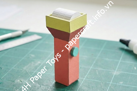 Mô hình giấy Đèn pin phóng to - ảnh 2 - đồ chơi giấy thủ công PaperCraft VN