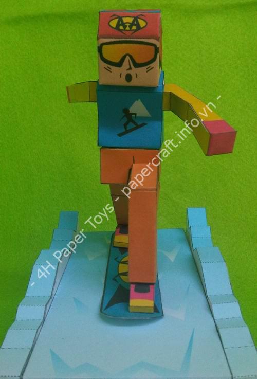 Mô hình giấy Snowboarder Papercraft - đồ chơi giấy thủ công PaperCraft VN