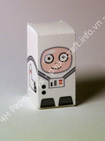 Mô hình giấy Cubicity model #021 - Astronaut - đồ chơi giấy thủ công PaperCraft VN