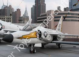 Mô hình giấy Grumman F11F-1 Tiger – VF-33 Astronauts (Long nose) U.S. Navy, U.S.S. Intrepid - đồ chơi giấy thủ công PaperCraft VN
