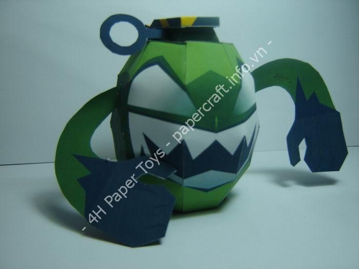 BLASTYFACE PAPERTOY