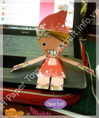 Mô hình giấy Merry Xmas! - đồ chơi giấy thủ công PaperCraft VN