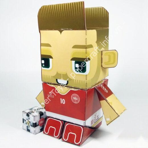 Christian Eriksen (Denmark) - FIFA World Cup 2018 Box Head Papercraft Toy - đồ chơi giấy thủ công PaperCraft VN