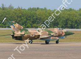 Mô hình giấy Nanchang Q/A-5 – A-5C Myanmar Air Force 1st Squadron, Nampong A.B. - đồ chơi giấy thủ công PaperCraft VN