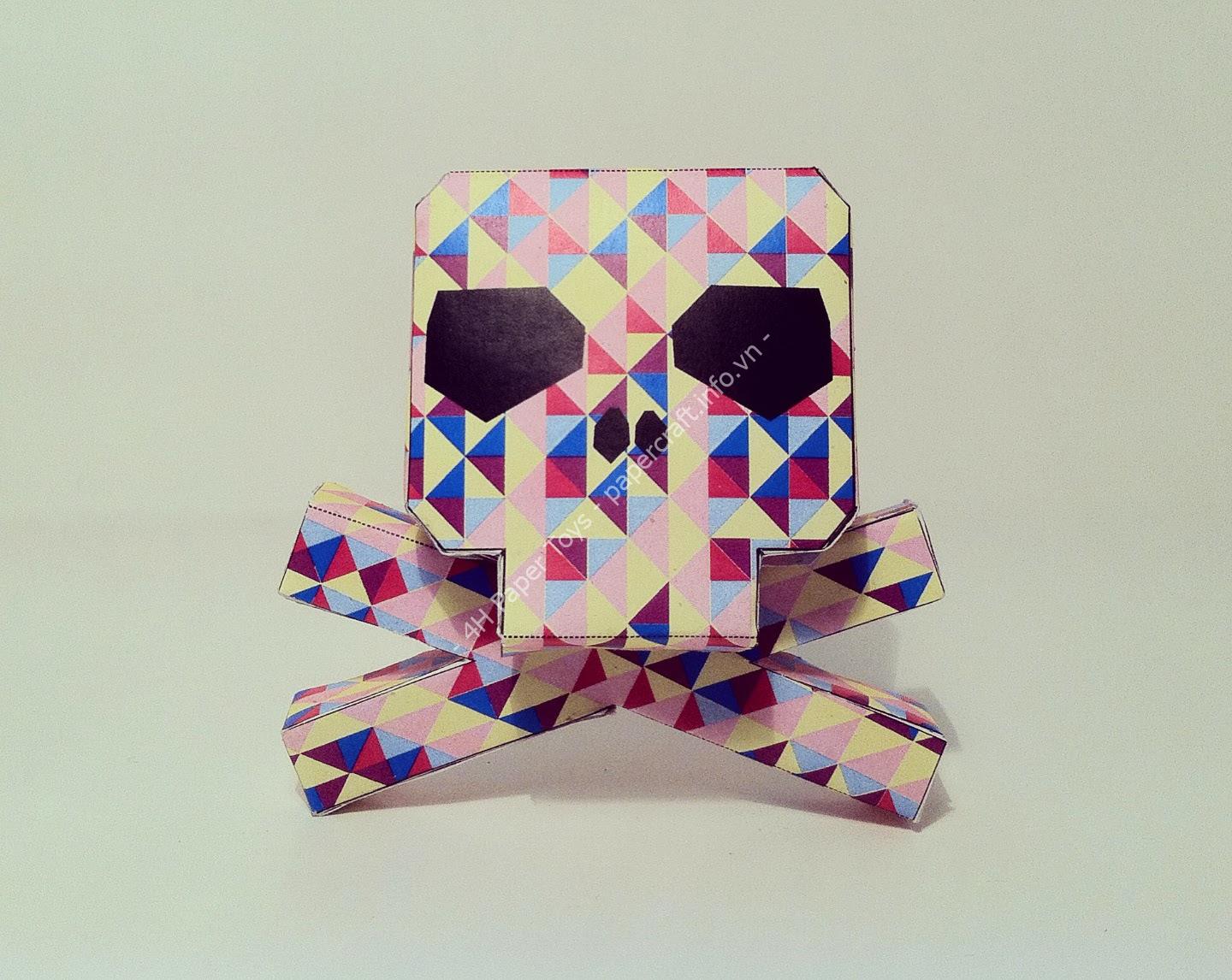 Skully Papertoy